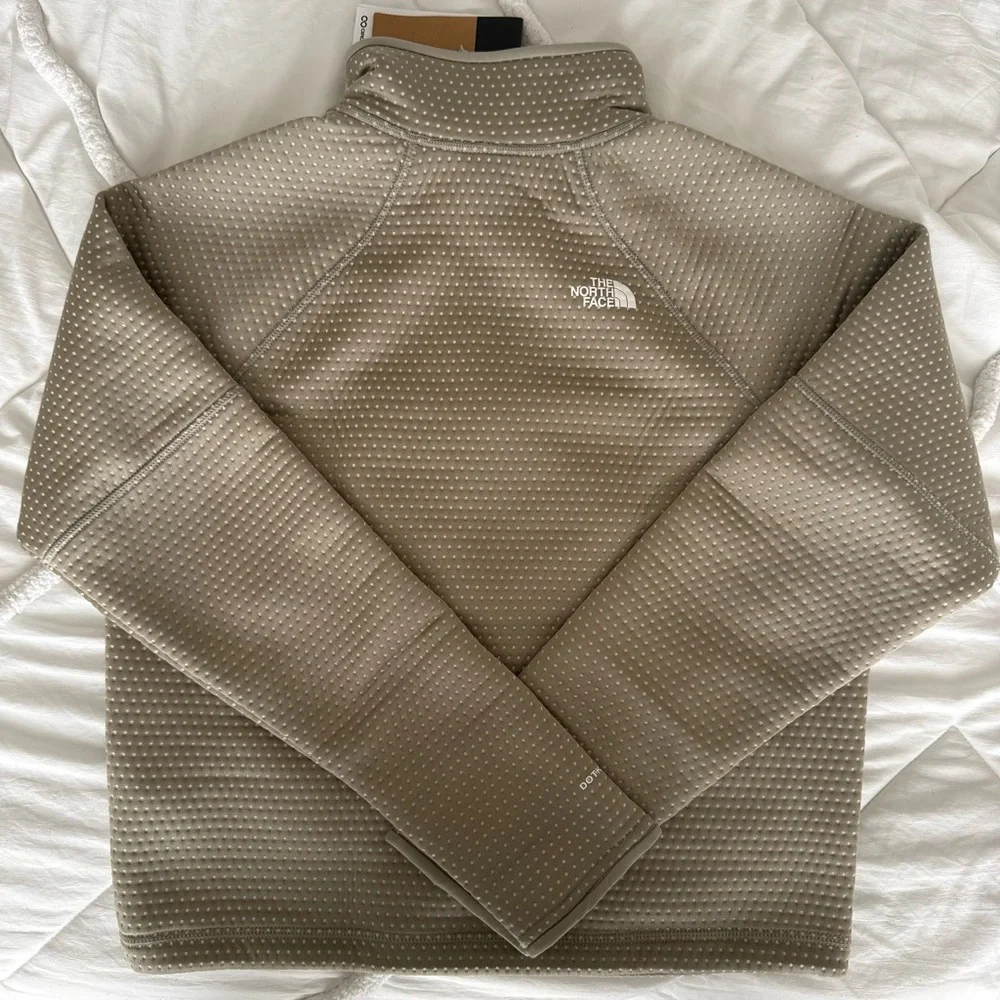 The North Face Women's DotKnit Thermal 1/4 Zip - Picture 6 of 8